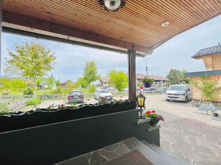 Parkplatz direkt am Haus