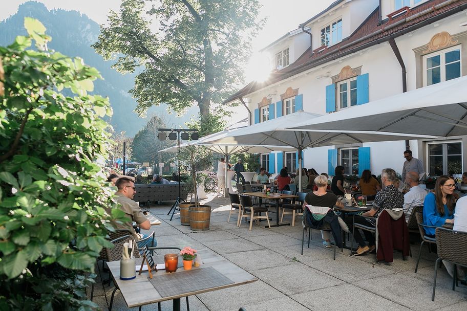 Biergarten vom Alpenhotel Krone