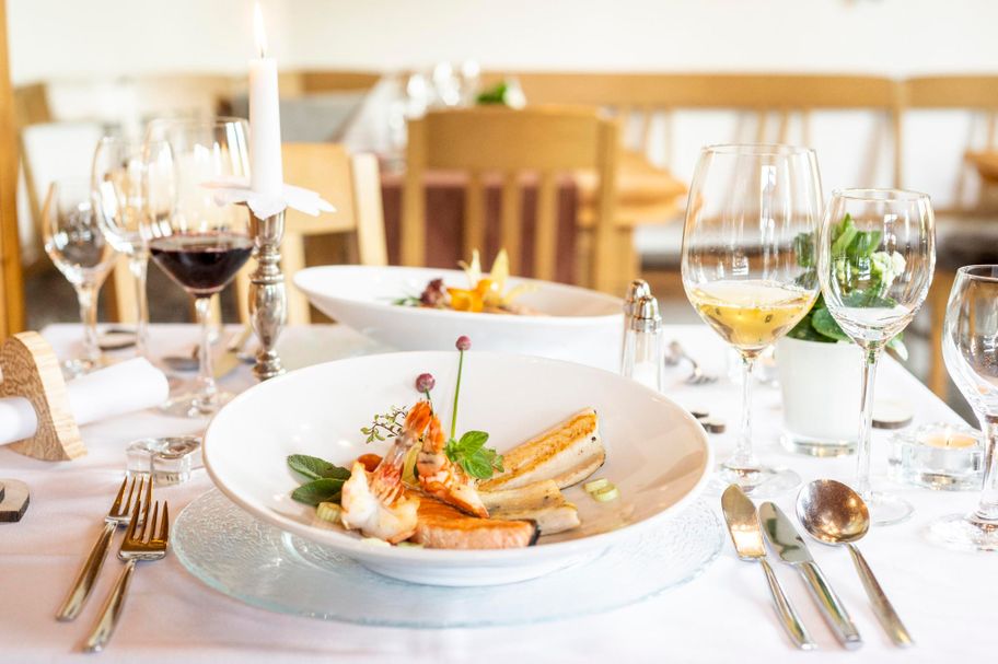 Fisch essen im Restaurant Forellenbach