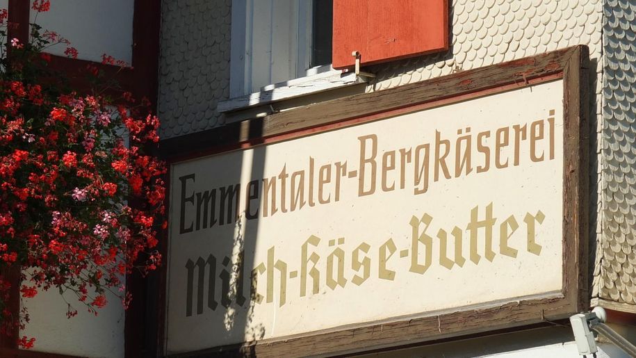 Frisch und direkt von glücklichen Kühen