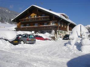 Hausansicht Winter