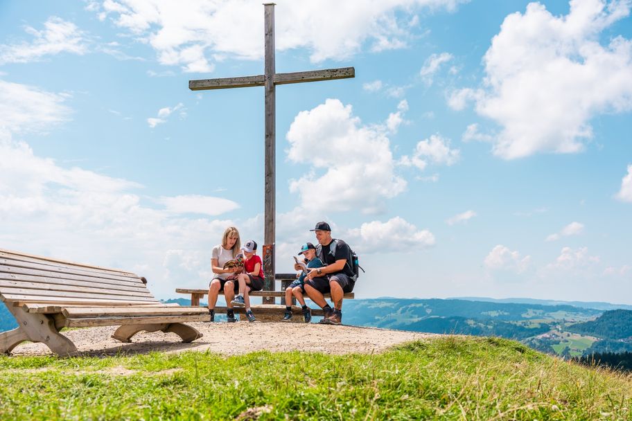 Auf dem Hündle-Gipfel