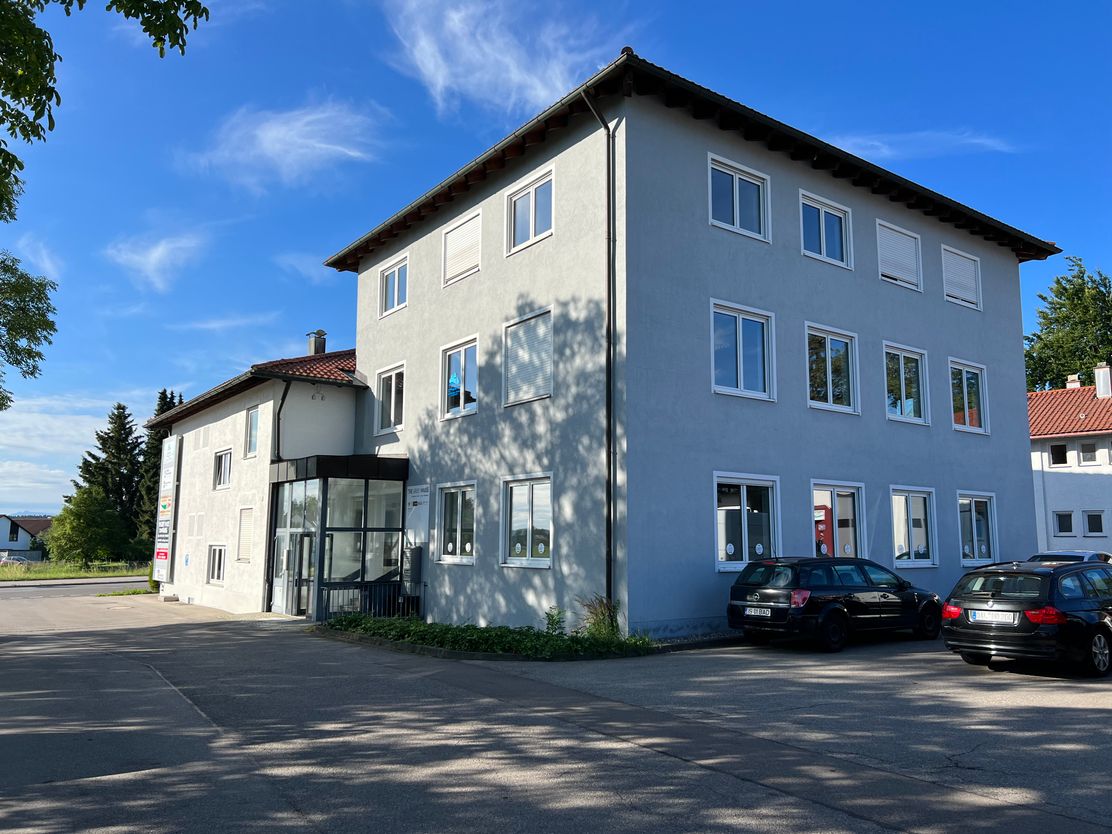 Außenansicht_The Grey House Coworking