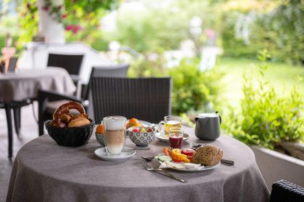 Frühstück auf der  Terrasse