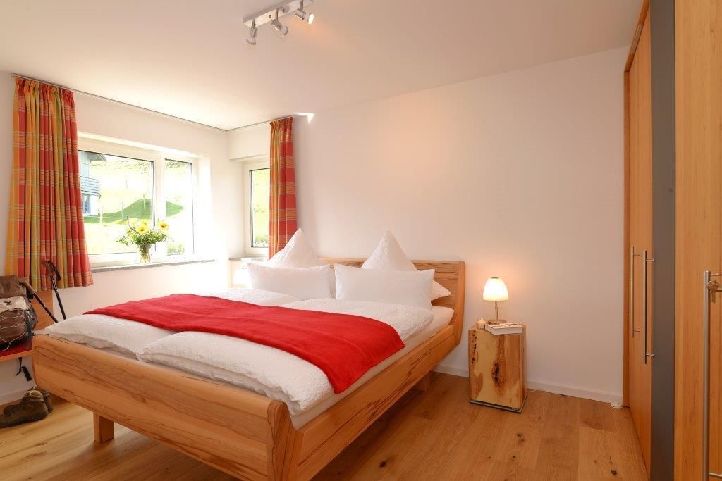 5***** Sterne FeWo Bergahorn Schlafzimmer mit Dopp