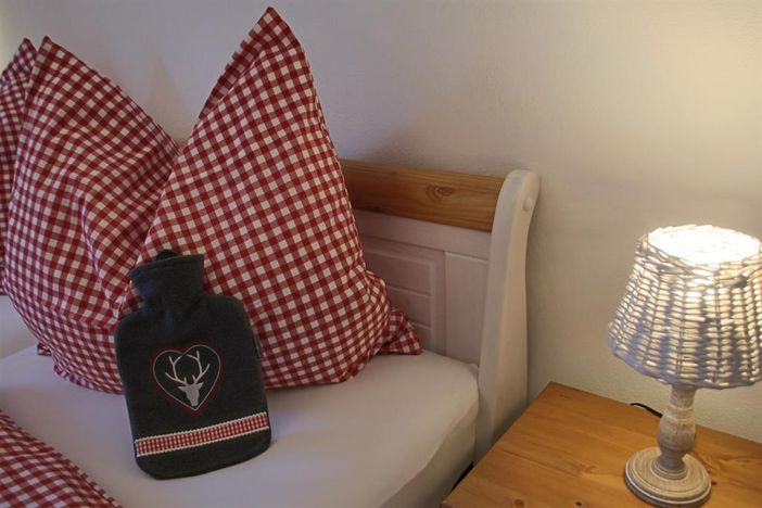 im Schlafzimmer 3