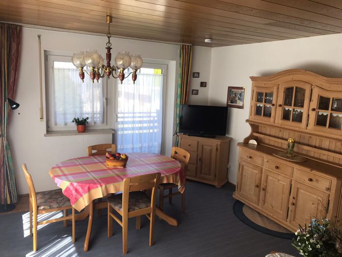 Wohn- und Esszimmer