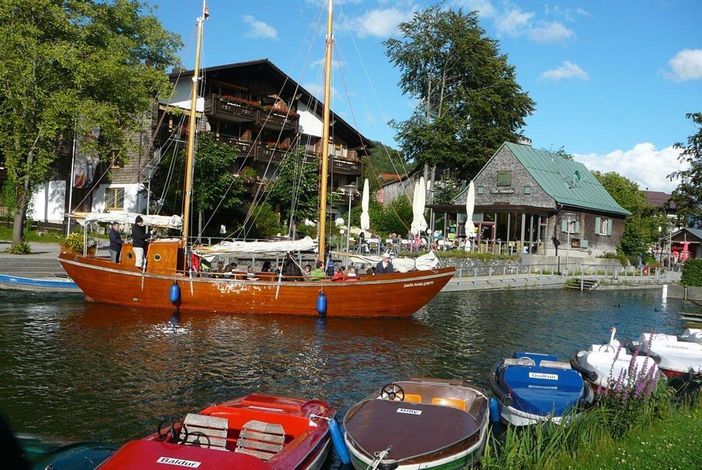 Lädine im Hafen