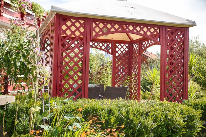 Pavillon im Garten