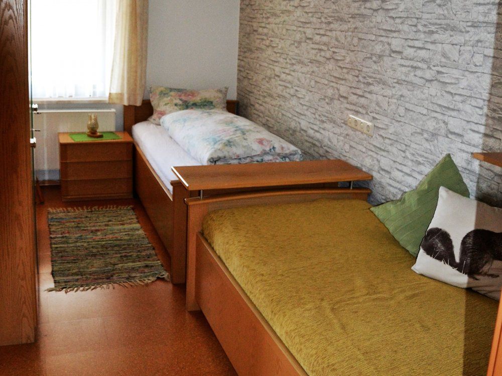 Schmutterwiese-2Bettschlafzimmer