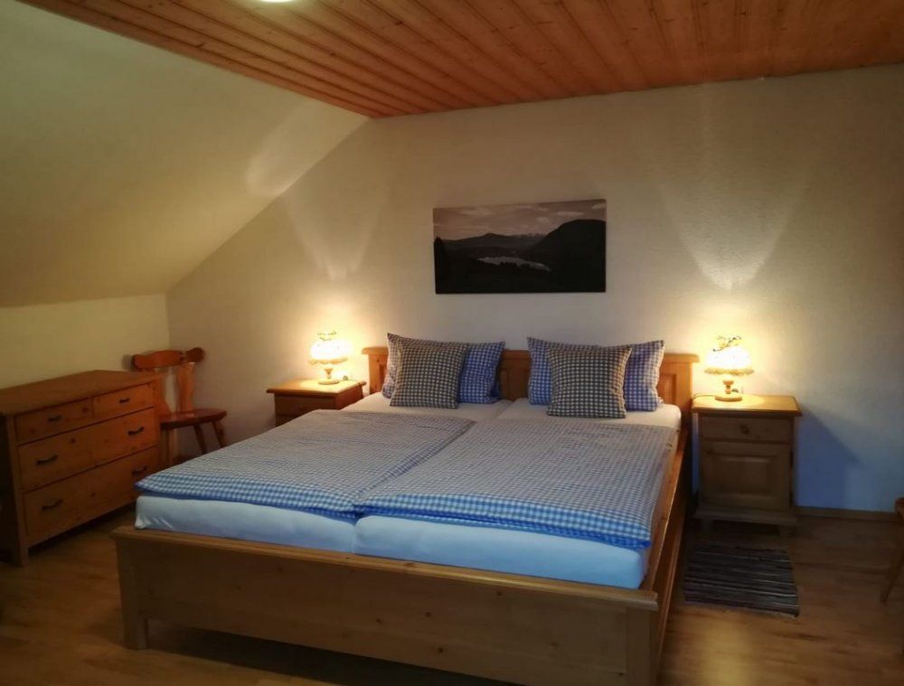 Schlafzimmer FeWo Alpenblick
