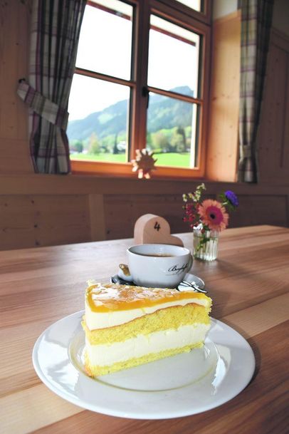 Am Burgstall - Café und Brotzeitstube Bolsterlang