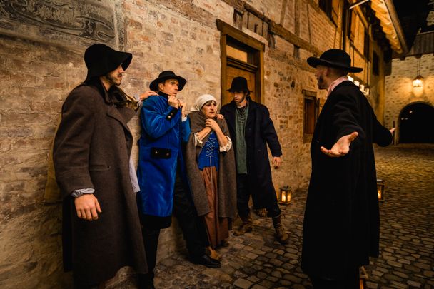 Ein spannendes Gassenspiel - Von Gaunern, Galgenvögeln und Gefahren