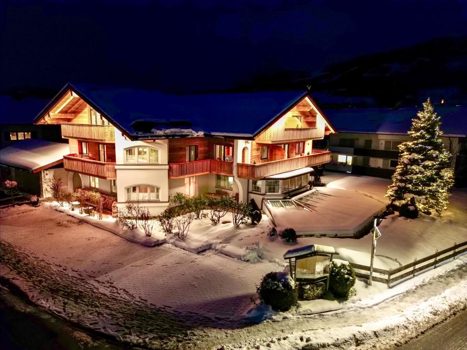 Allgäu Residenz Winter Nacht