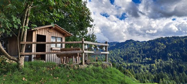 Getränke Selbstbedienungsstation mit Ausblick