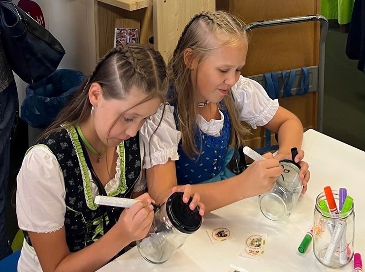 Kinderaktion: Bemale & befülle dein Müsliglas