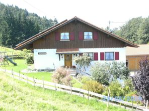 Hausansicht Sommer