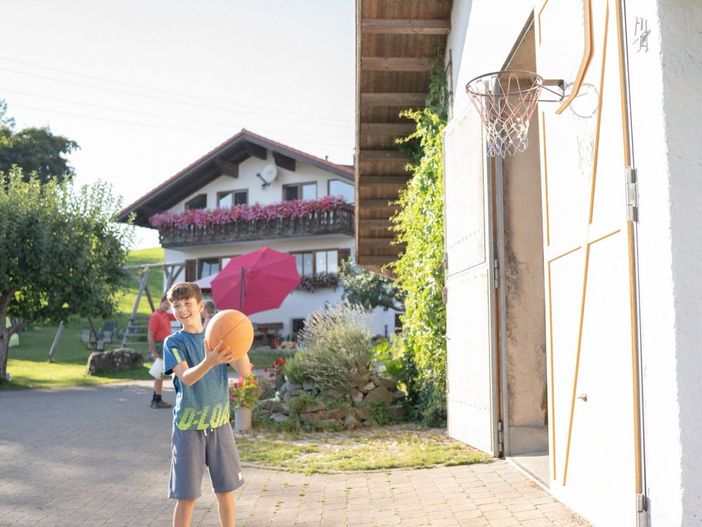 22 Basketball spielen