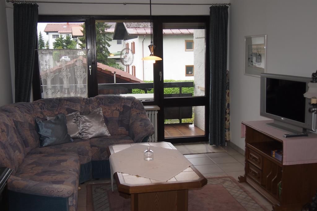 Ecksofa mit Kabel-TV