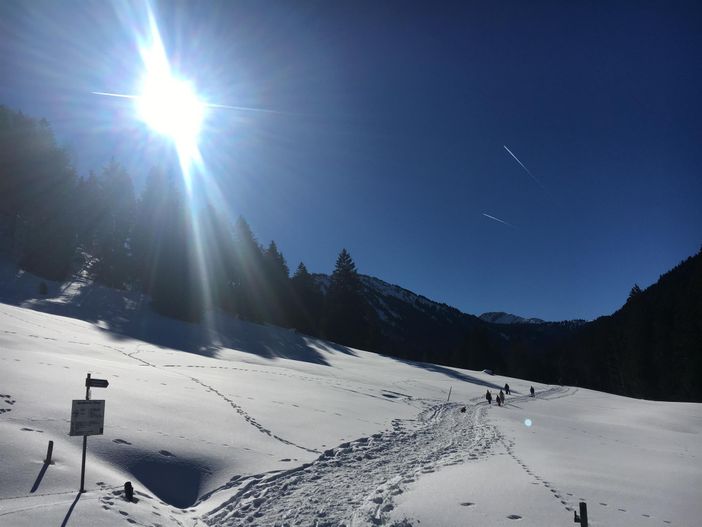 Schneewandern1