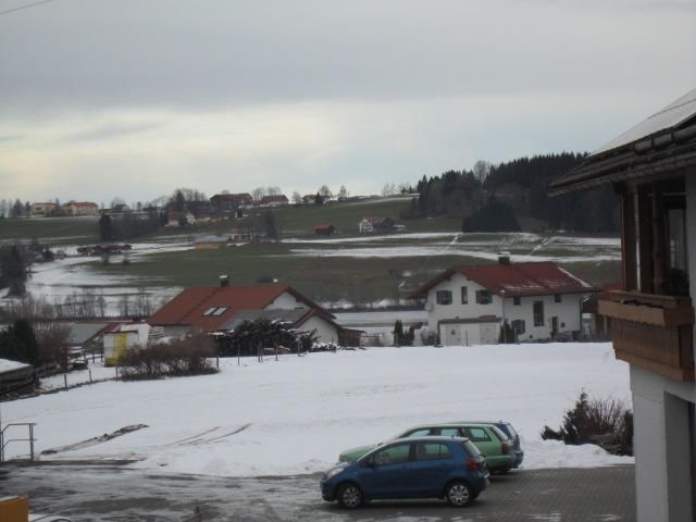 Blick Richtung See vom Balkon1