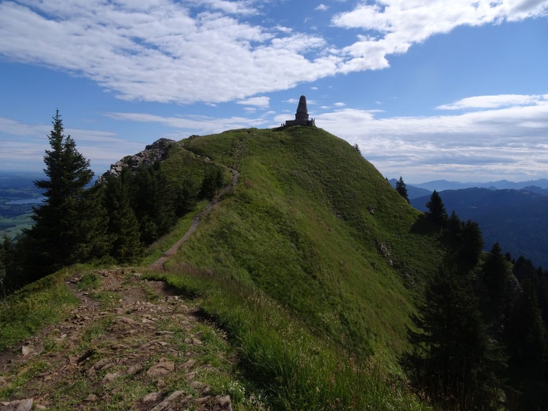 Zustieg zum Jägerdenkmal