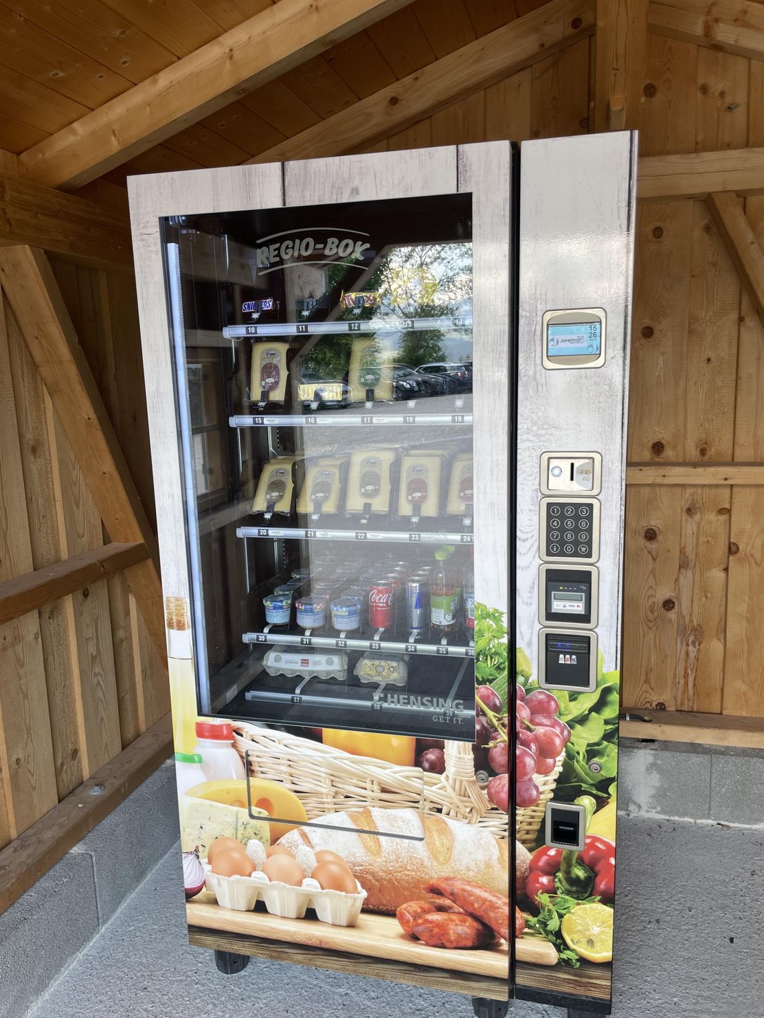 Lebensmittelautomat an der Schlitte Hitte