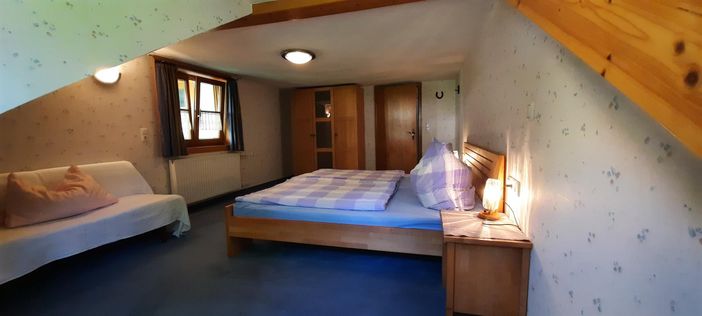 2 Schlafzimmer