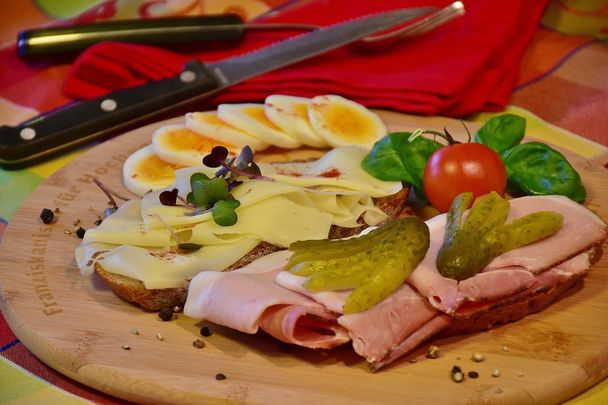 Brotzeit im Hotel Café Frohsinn