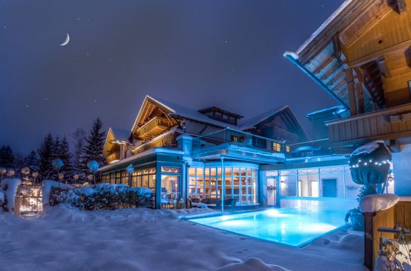 Das Hotel im Winter