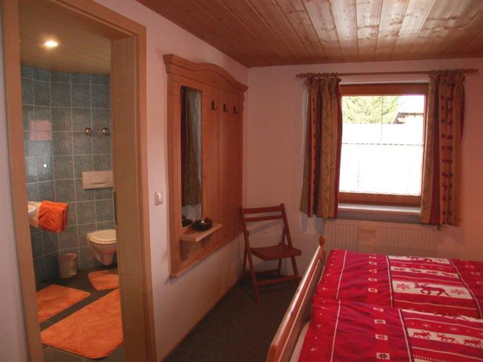 Schlafzimmer 1 - Haus Carola in Fischen