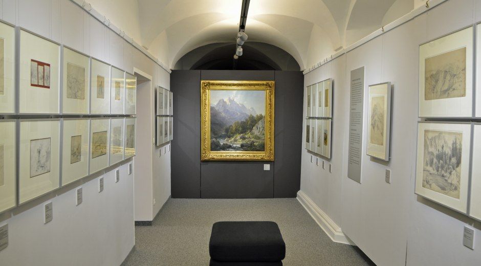 Flur zur Carl-Millner Galerie