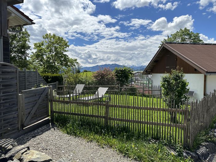Eingezäumter Garten