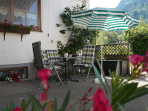 Sitzecke am-Haus