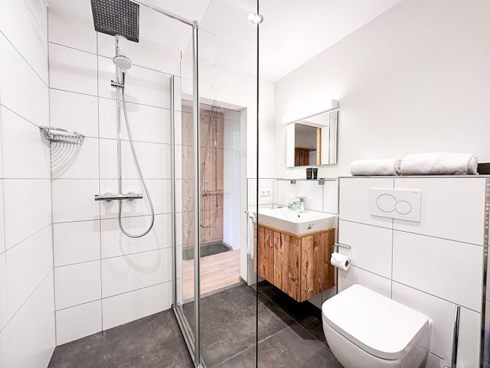 Ferienwohnung_Cosey-Corner_Oberstaufen_Badezimmer_