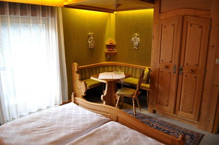 Doppelzimmer mit Südbalkon 1