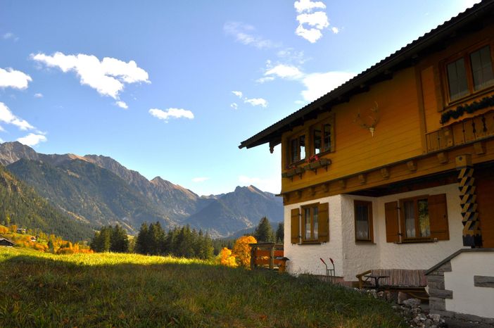 Herbst Hausansicht