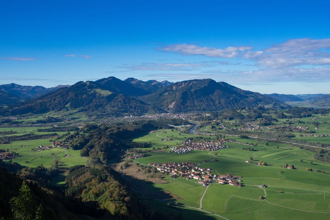 Von Rottach über die alte Salzstraße zur Ruine Vorderburg und Falkenstein
