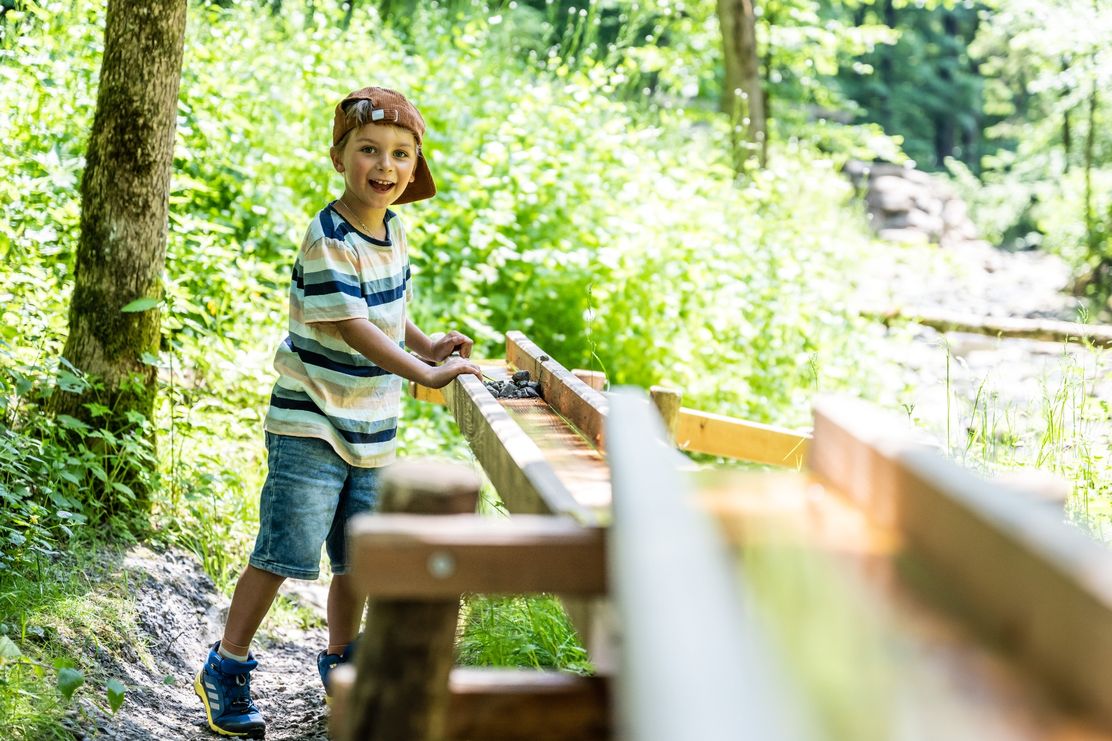 Naturerlebnisweg Galetschbach für Familien - im Reich der Wasseramsel