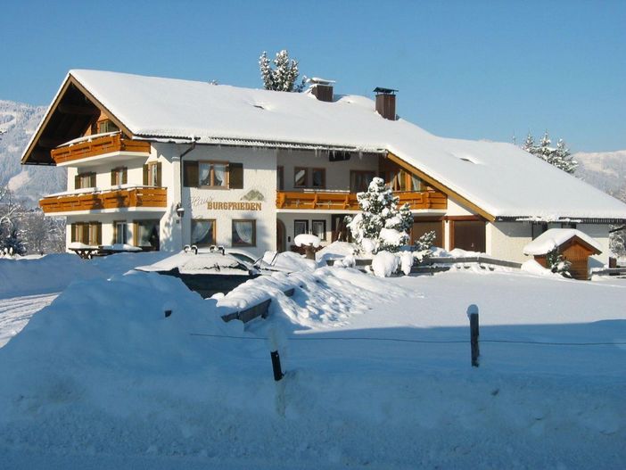 Langlaufloipe direkt am Haus Burgfrieden