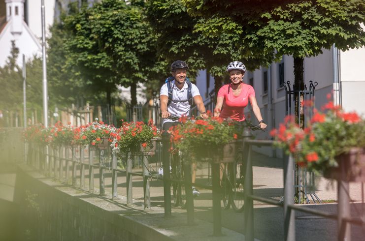 Radfahren durch Weiler Simmerberg