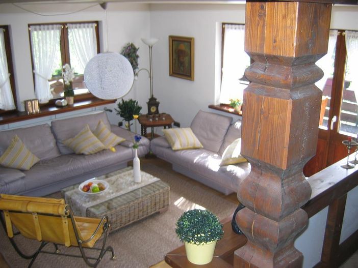 Luftiges Wohnzimmer