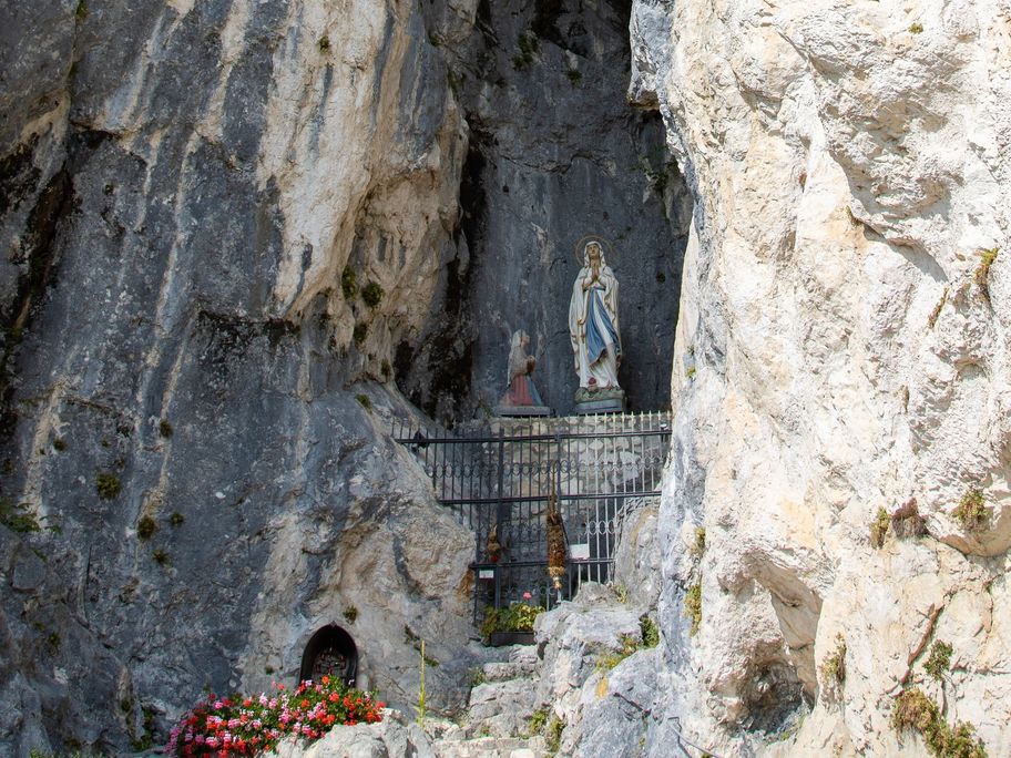 Die Mariengrotte am Falkenstein