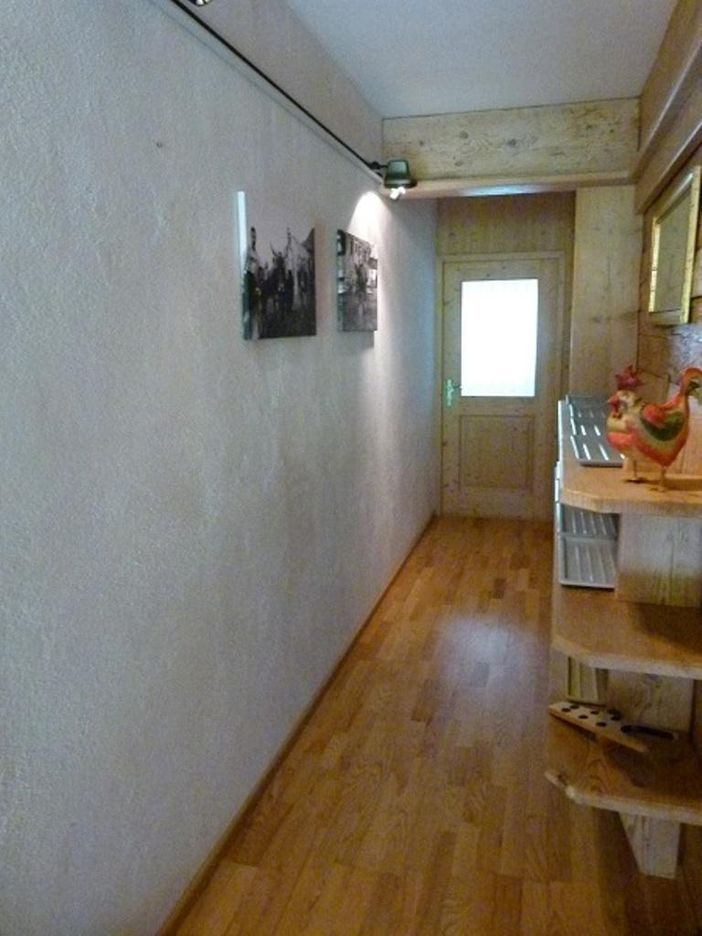 Treppenhaus  Schuhregal