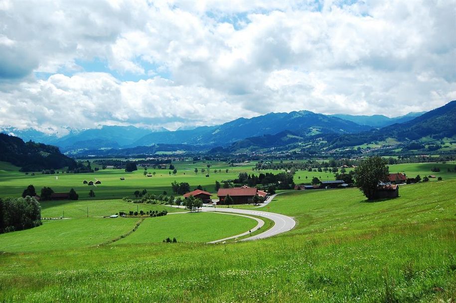 Blick vom Haus in die Ferne