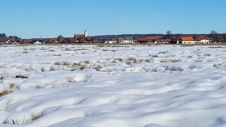 Sagenhafter Weg bei Altdorf zur Loretto-Kapelle