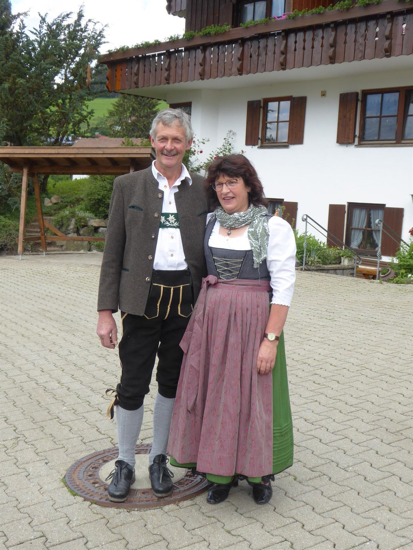 Bäurin und Bauer Kiesel