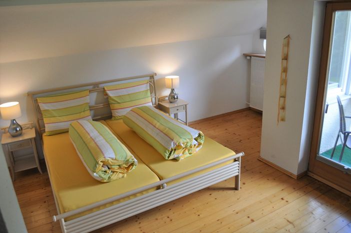 FeWo Iseler Schlafzimmer mit Ostbalkon