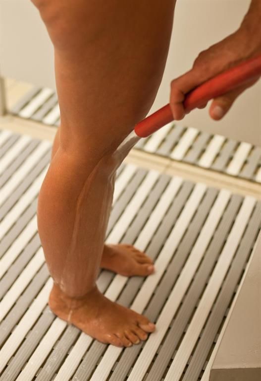 austria-knie-guss
