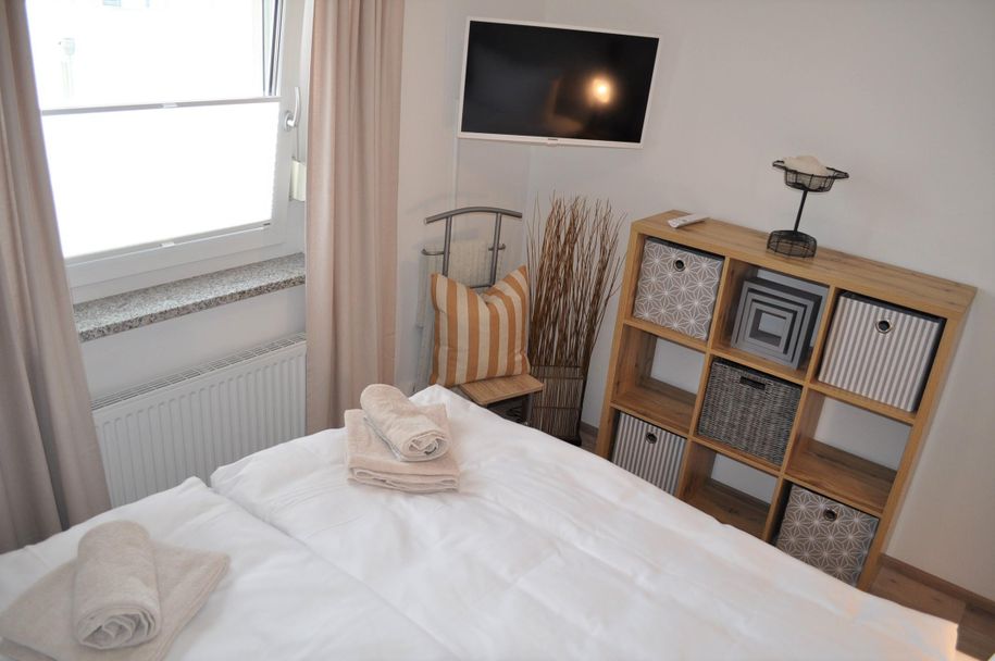 Schlafzimmer 2
